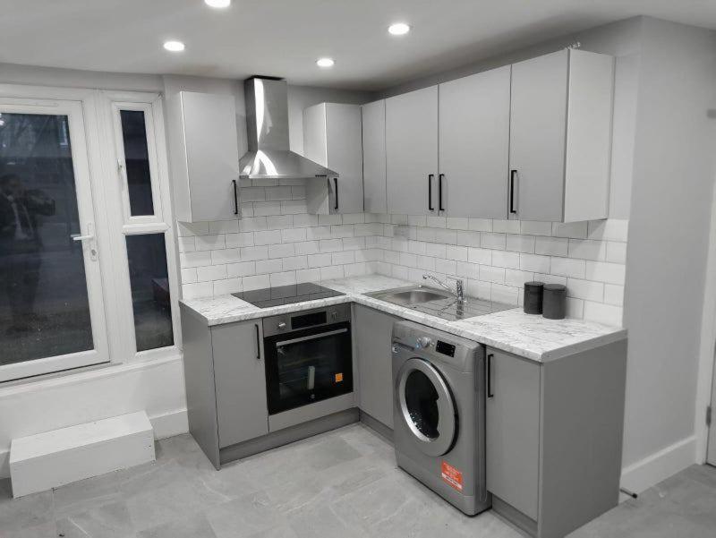 Hackney Suites London Exteriör bild